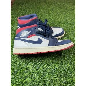 Size 9.5M Air Jordan 1 Mid SE USA Sneakers Red White Blue 4th of July 852542-104